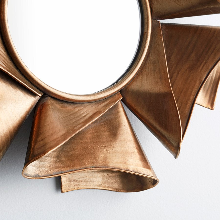 Folded iron petals mirror - The Nifty Decor