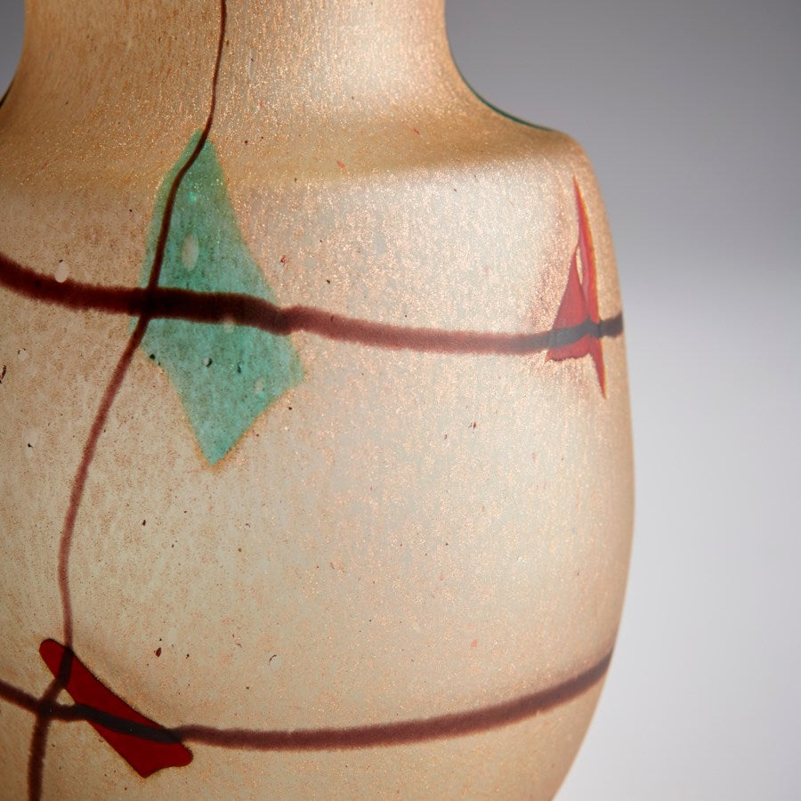 Multi-colored surface Vase - The Nifty Decor