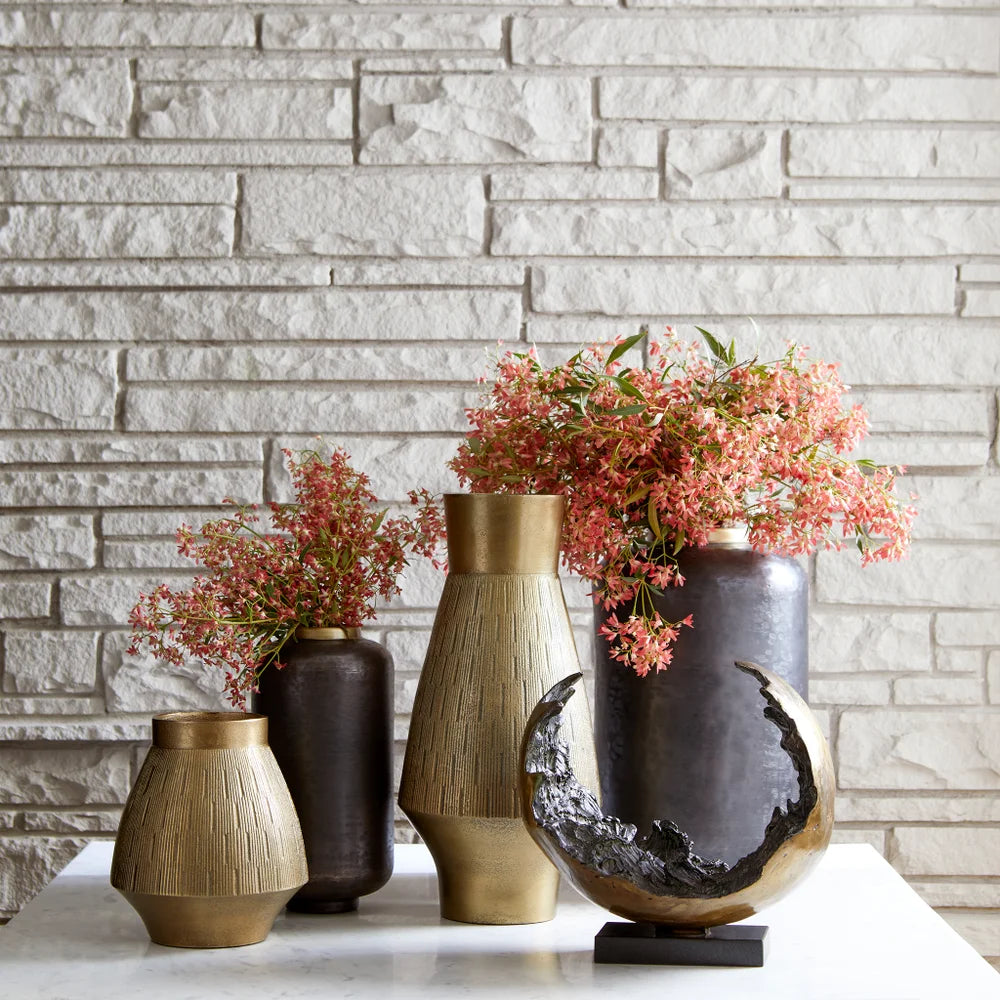 Gold Aria Vase - Bombay Mercantile