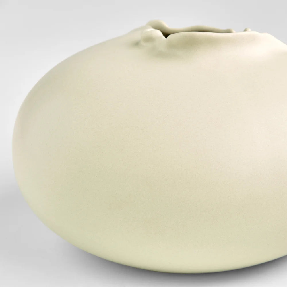 White Tambora Vase - Bombay Mercantile