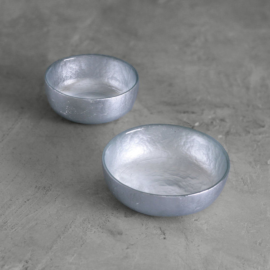 Shallow Round Foil Leafing Bowl Set of 2 (Silver) - The Nifty Decor