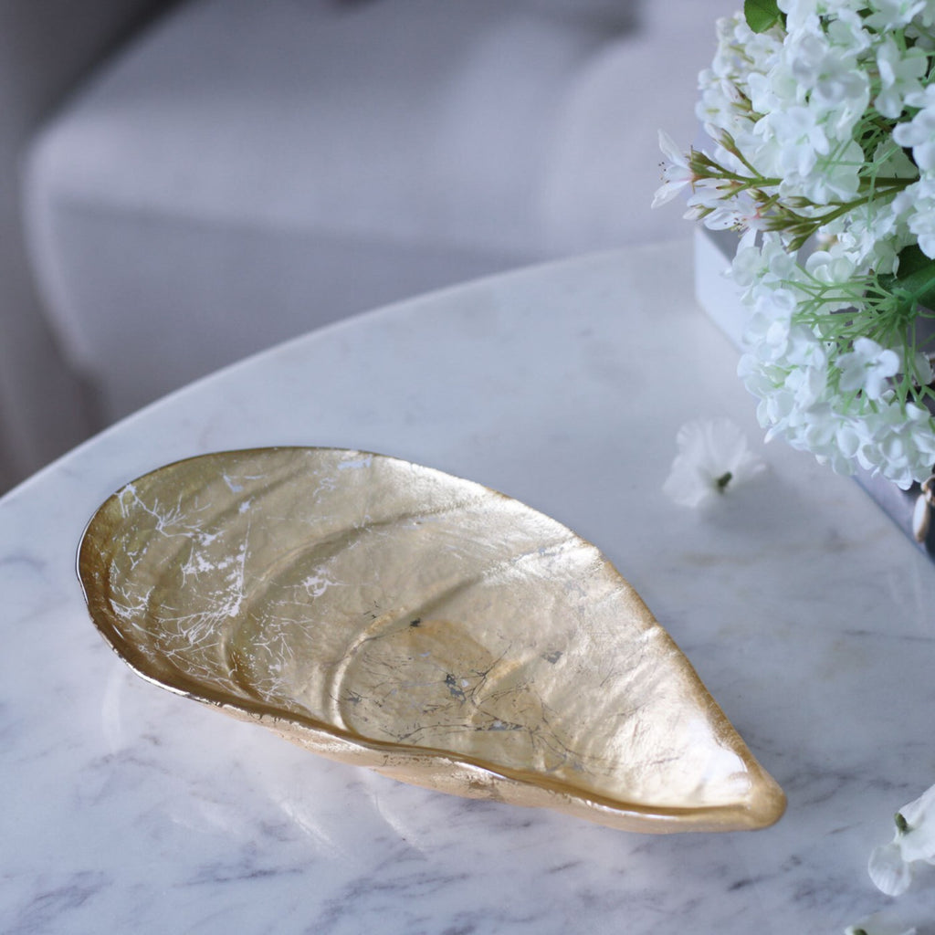 Medium Foil Leafing Pina Shell Platter (Gold) - The Nifty Decor