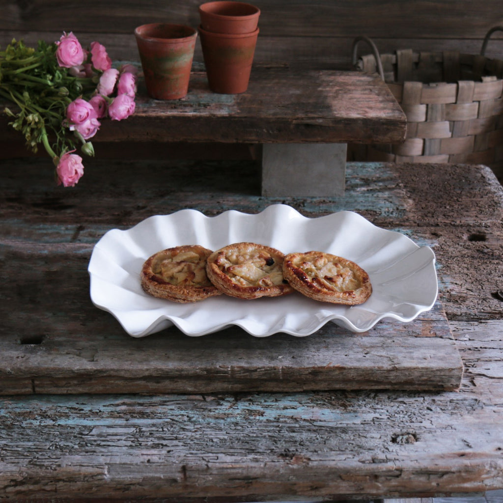 Bloom Large Oval Platter (White) - The Nifty Decor