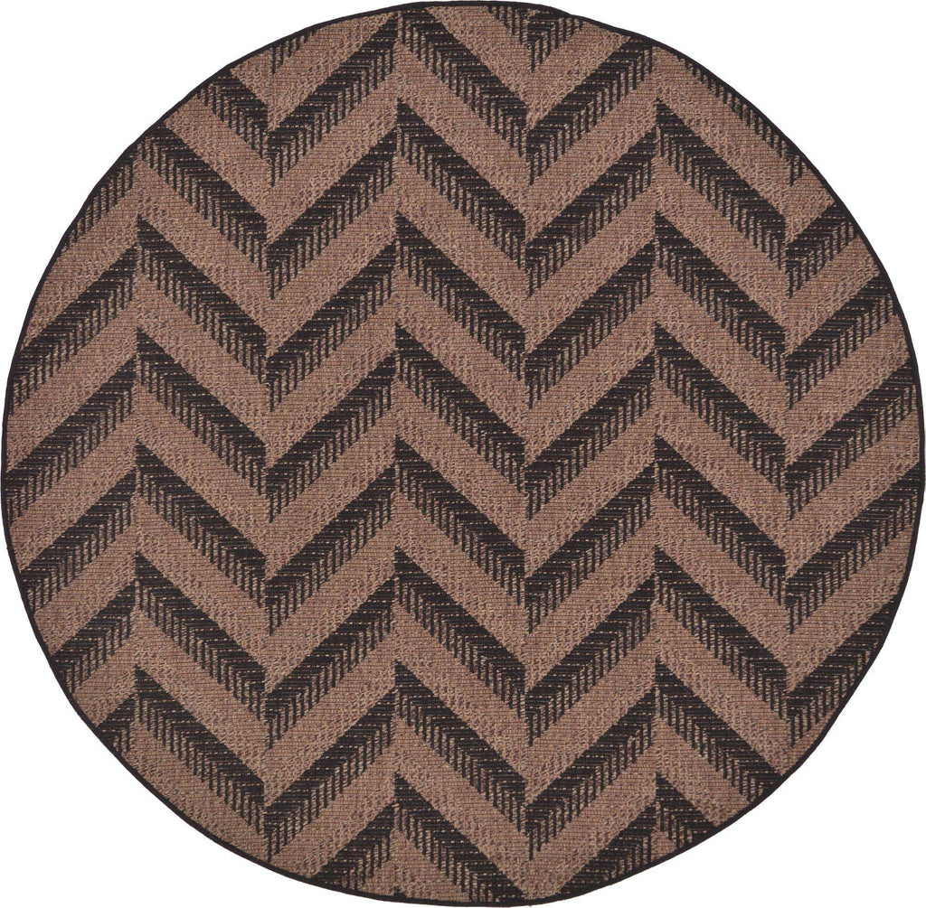 Outdoor Chevron Rug - The Nifty Decor
