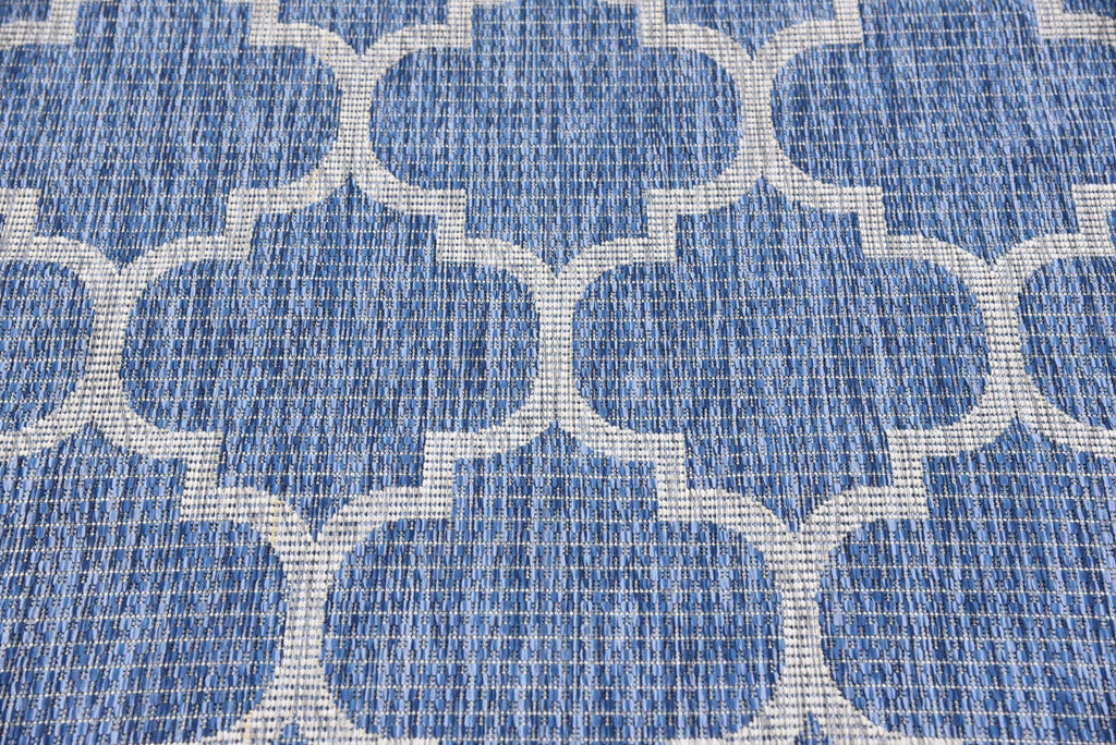 Outdoor Trellis Rug - The Nifty Decor