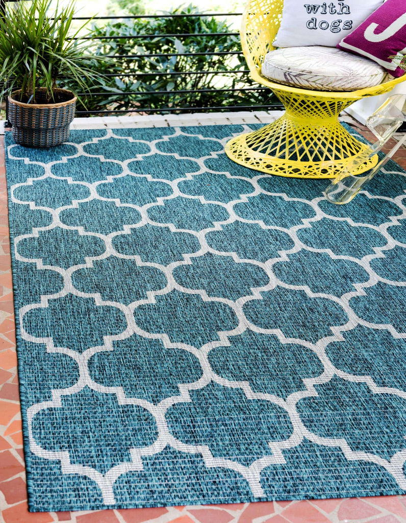 Outdoor Trellis Rug - The Nifty Decor