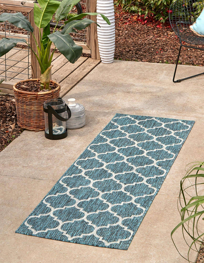 Outdoor Trellis Rug - The Nifty Decor