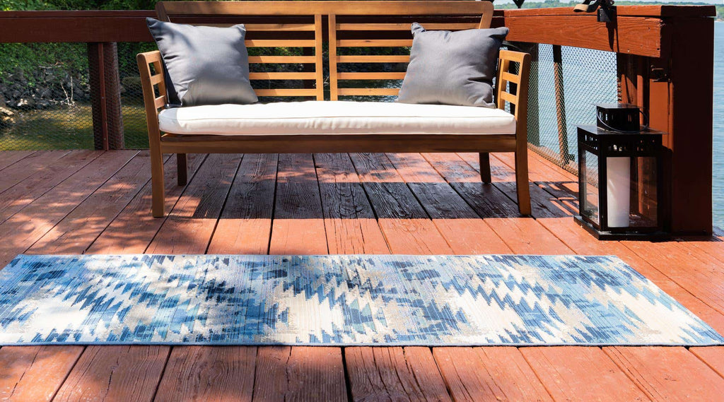 Outdoor Aztec Rug - The Nifty Decor