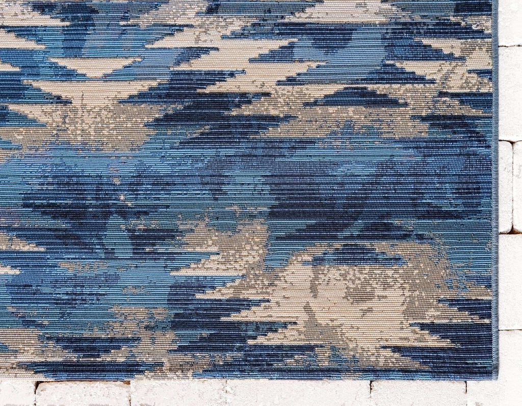Outdoor Aztec Rug - The Nifty Decor