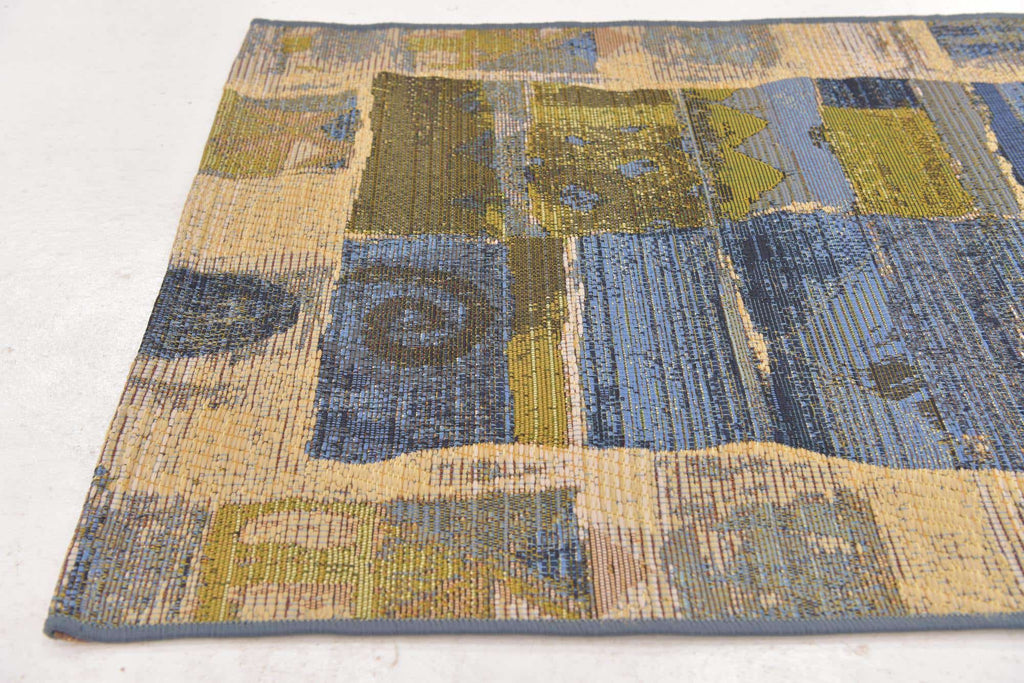 Outdoor Glyph Rug - The Nifty Decor