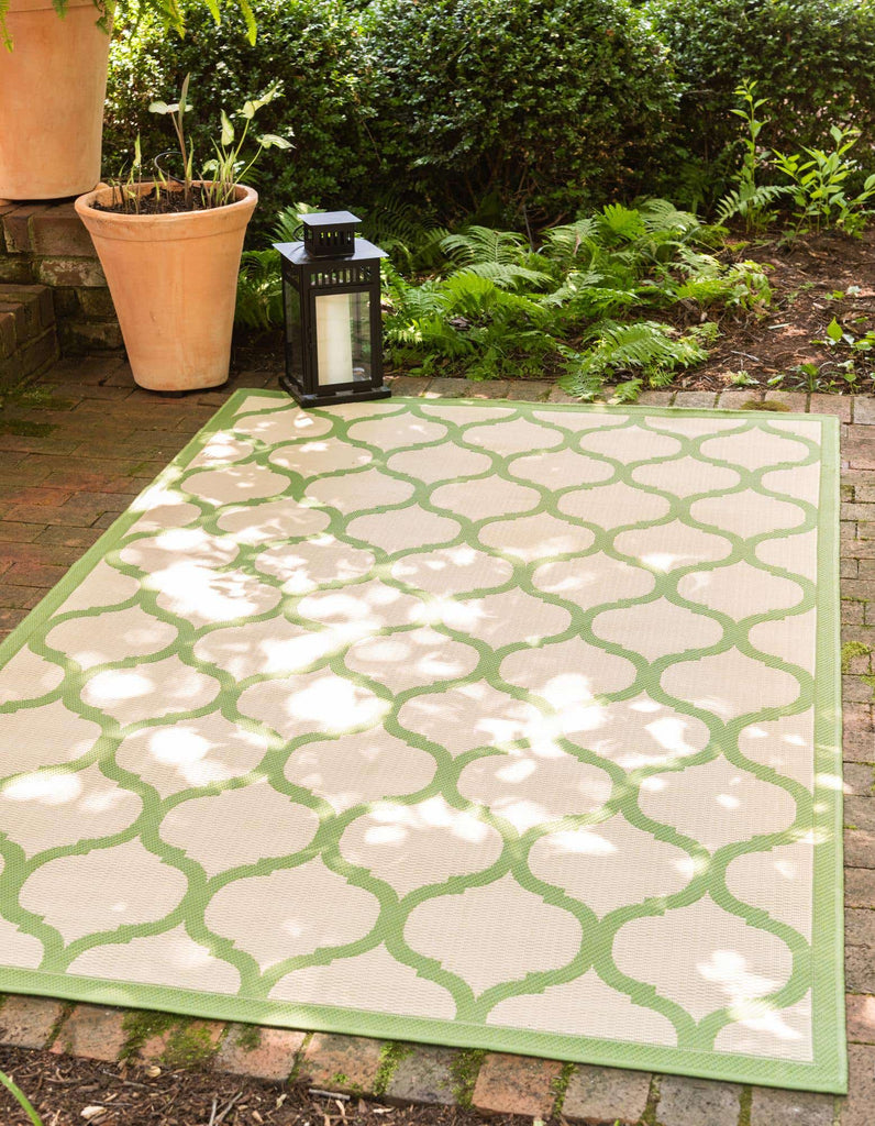 Outdoor Moroccan Rug - The Nifty Decor