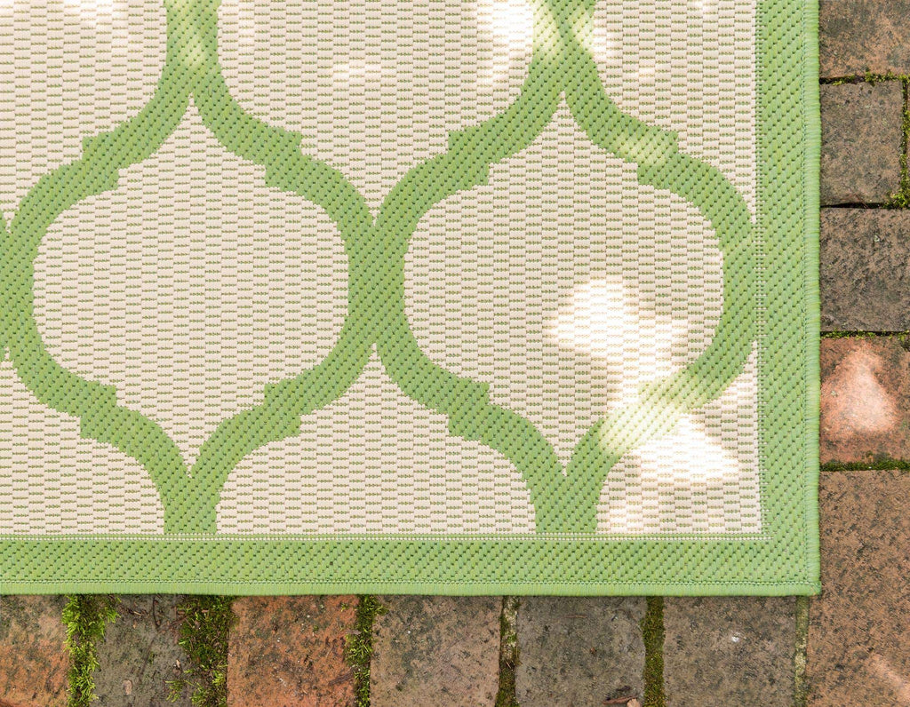 Outdoor Moroccan Rug - The Nifty Decor