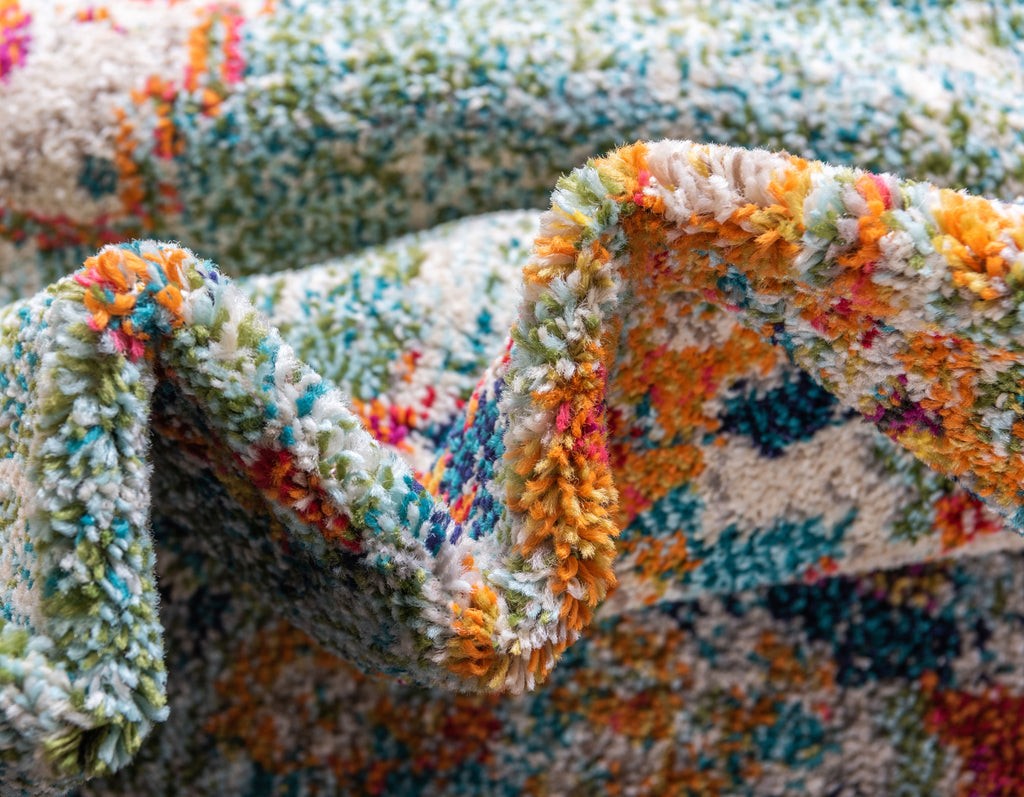 Alexis Rug - The Nifty Decor