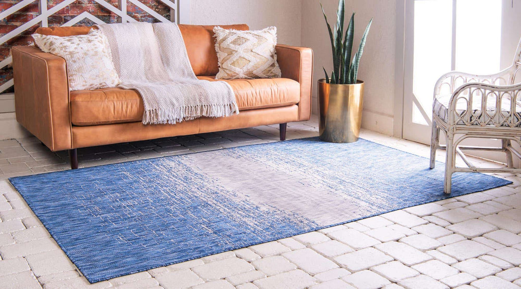 Outdoor Ombre Rug - The Nifty Decor
