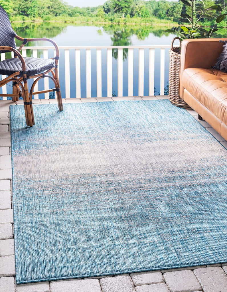 Outdoor Ombre Rug - The Nifty Decor