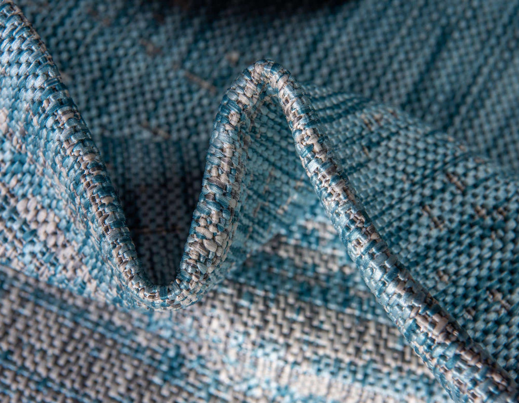 Outdoor Ombre Rug - The Nifty Decor