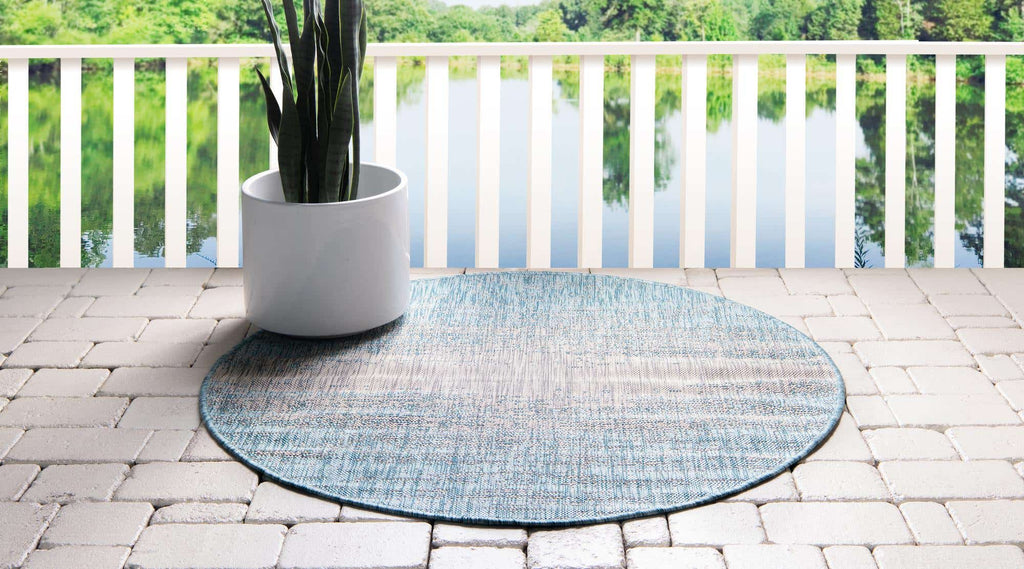 Outdoor Ombre Rug - The Nifty Decor