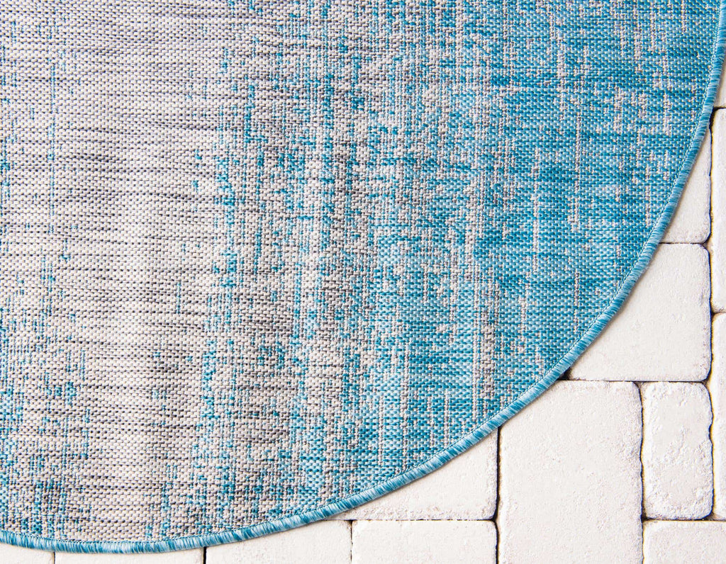 Outdoor Ombre Rug - The Nifty Decor