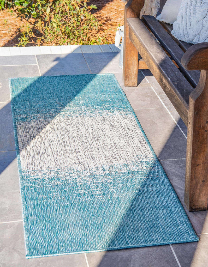 Outdoor Ombre Rug - The Nifty Decor