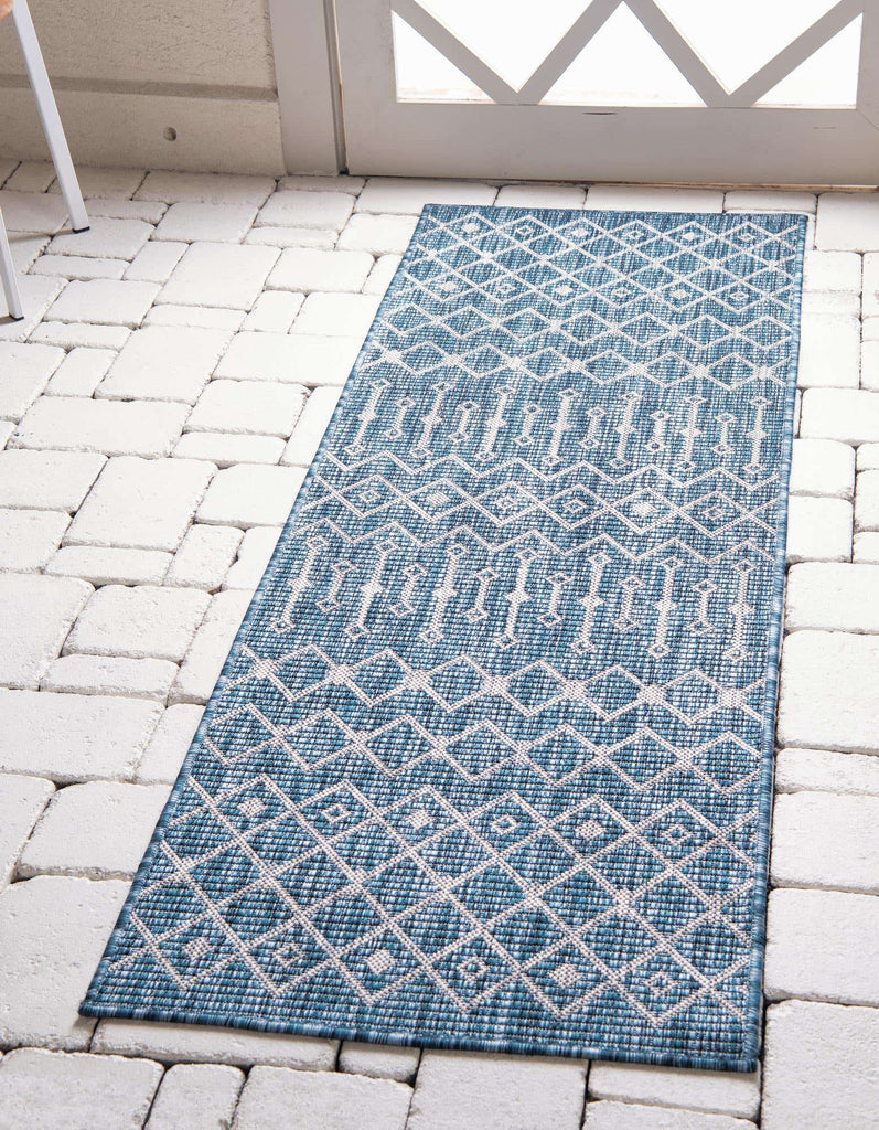 Outdoor Tribal Trellis Rug - The Nifty Decor