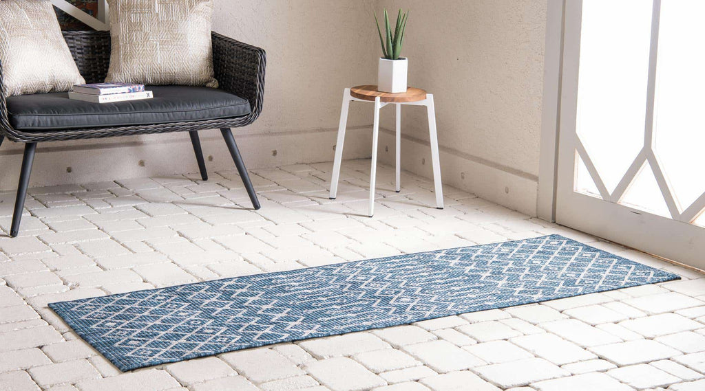 Outdoor Tribal Trellis Rug - The Nifty Decor