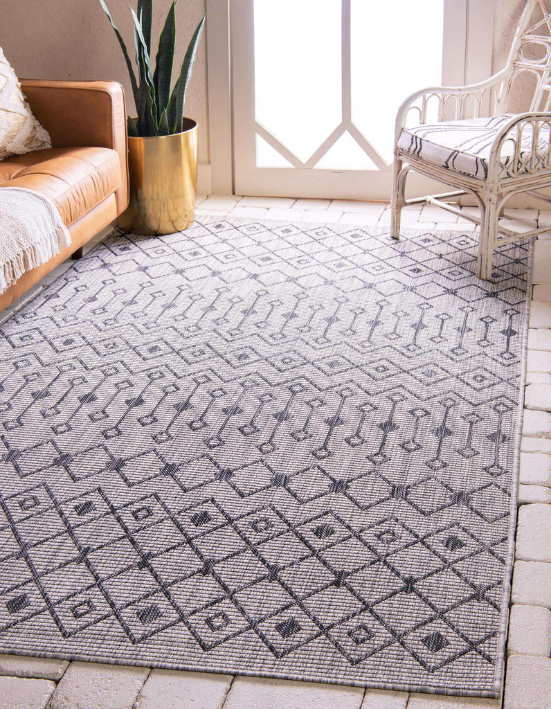 Outdoor Tribal Trellis Rug - Bombay Mercantile