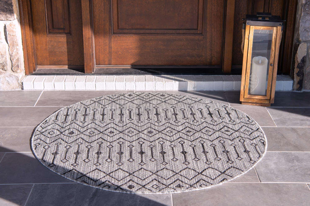 Outdoor Tribal Trellis Rug - Bombay Mercantile