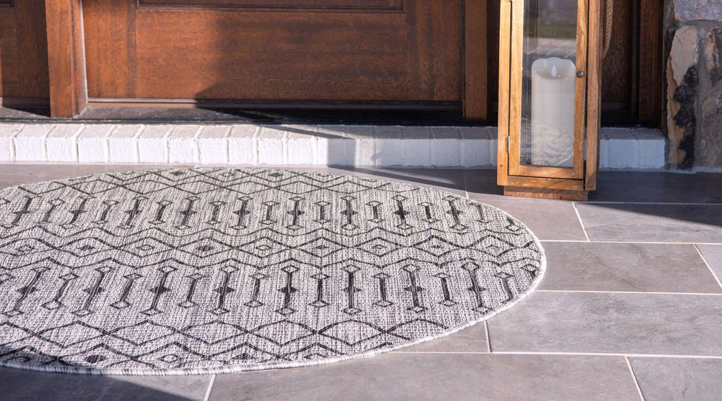 Outdoor Tribal Trellis Rug - Bombay Mercantile