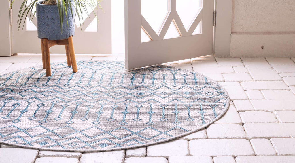 Outdoor Tribal Trellis Rug - Bombay Mercantile