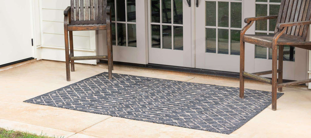 Outdoor Tribal Trellis Rug - The Nifty Decor