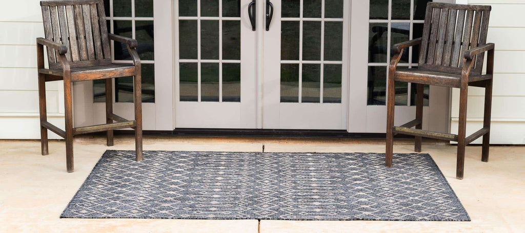 Outdoor Tribal Trellis Rug - The Nifty Decor