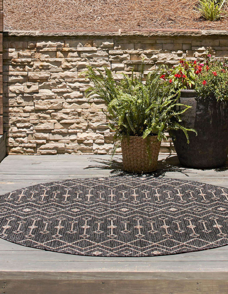 Outdoor Tribal Trellis Rug - The Nifty Decor