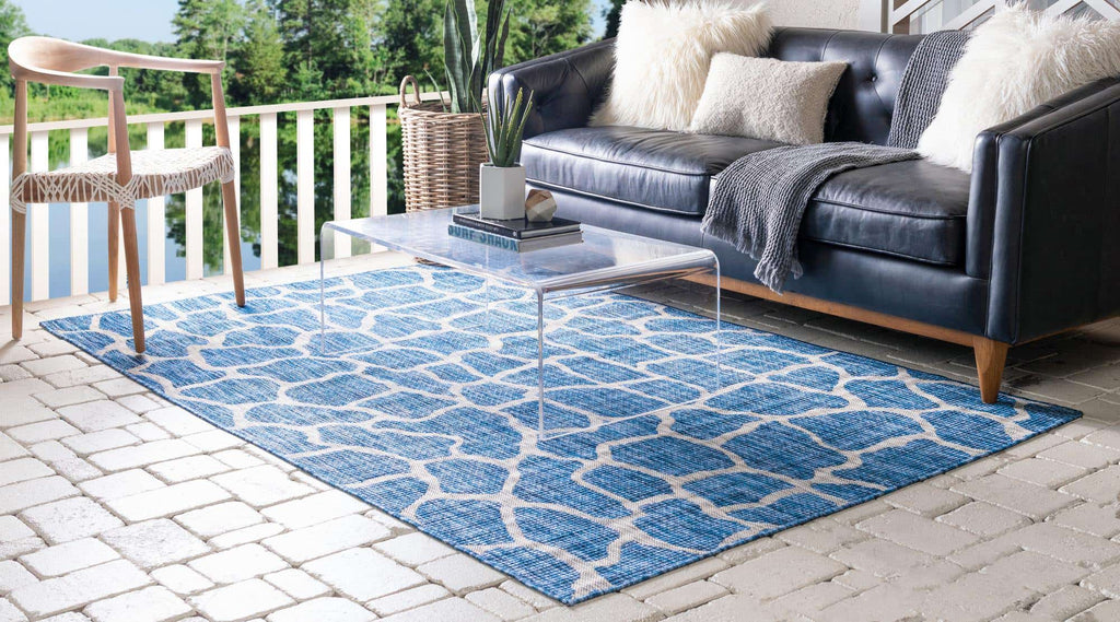 Outdoor Giraffe Rug - The Nifty Decor
