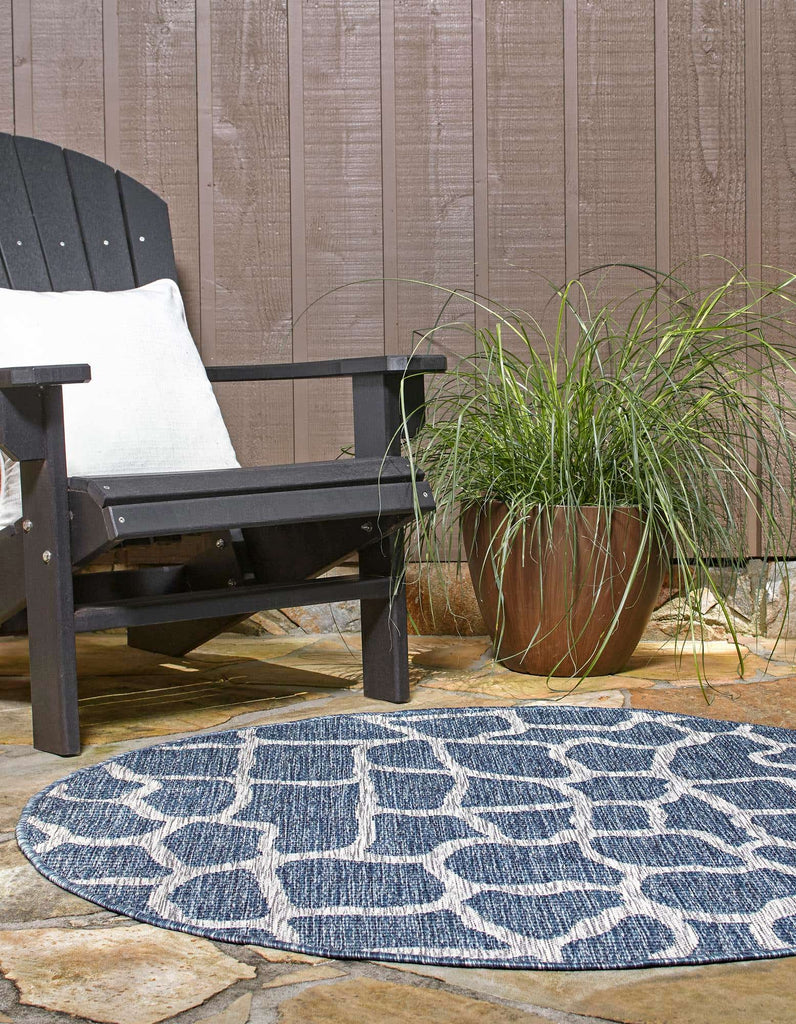 Outdoor Giraffe Rug - The Nifty Decor
