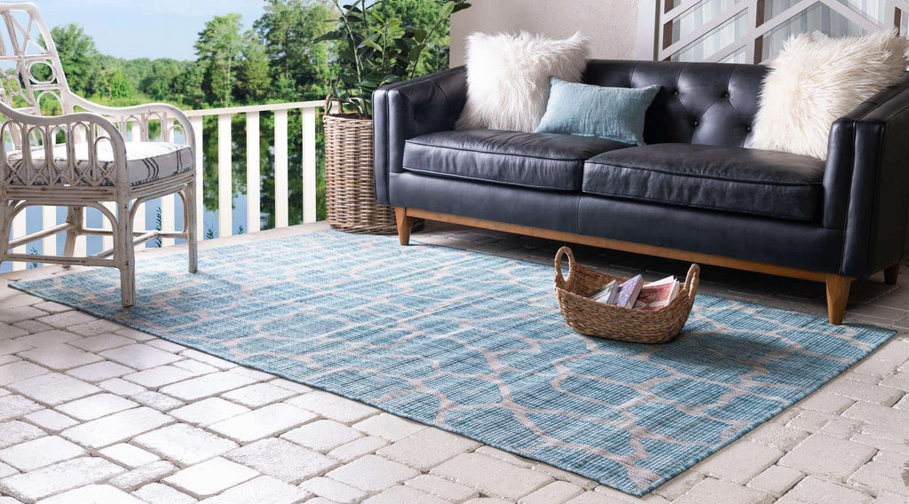 Outdoor Giraffe Rug - The Nifty Decor