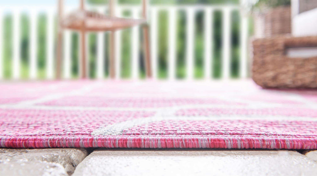 Outdoor Giraffe Rug - The Nifty Decor