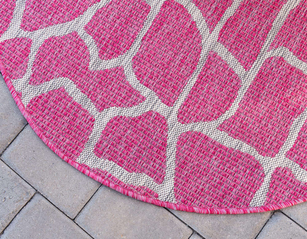 Outdoor Giraffe Rug - The Nifty Decor