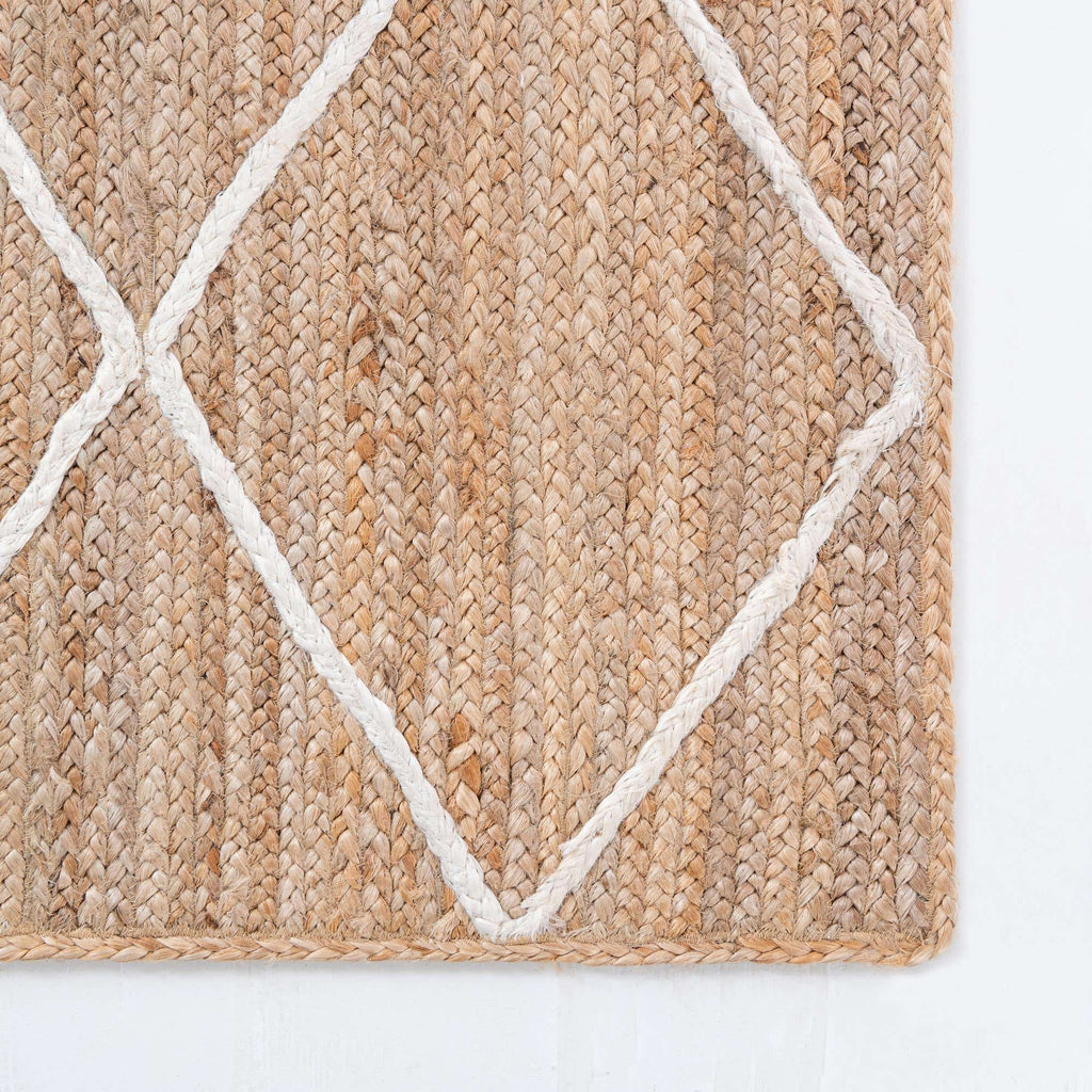 Trellis Braided Jute Rug - The Nifty Decor