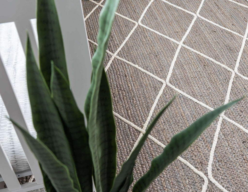 Trellis Braided Jute Rug - The Nifty Decor