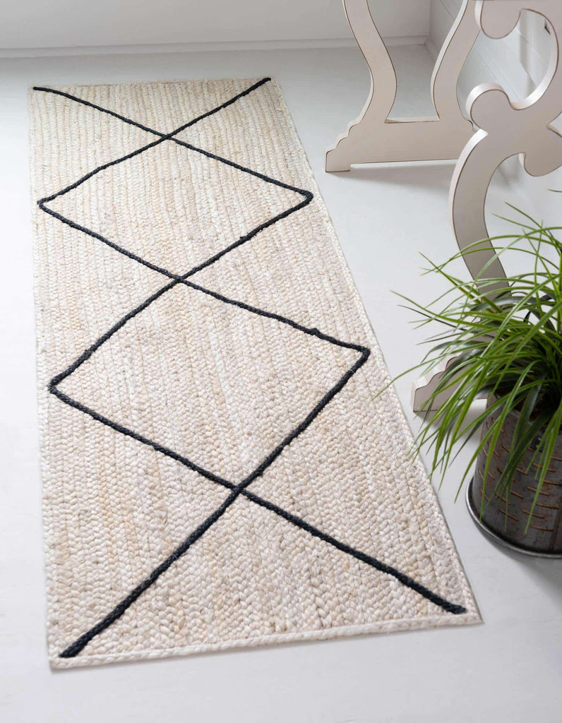 Trellis Braided Jute Rug - The Nifty Decor