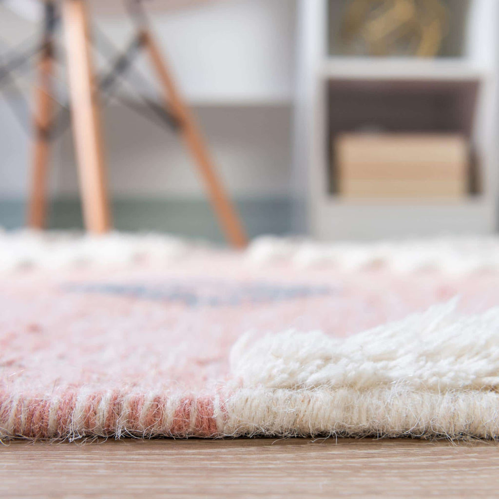 Mesa Rug - The Nifty Decor