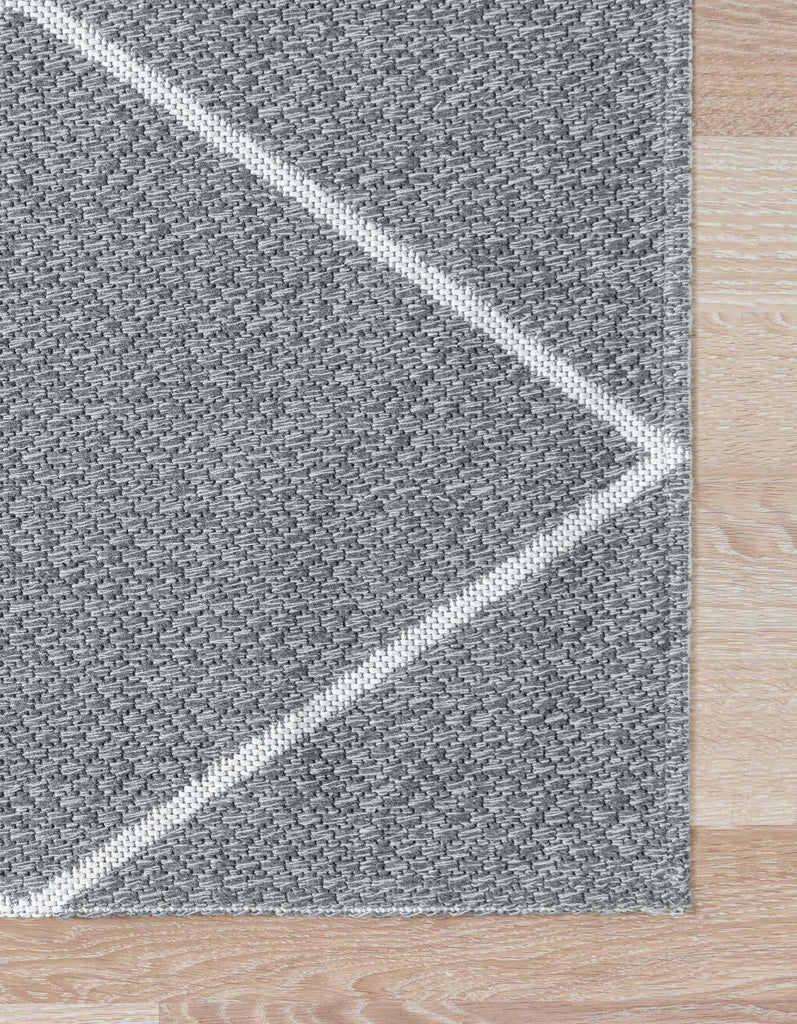 Diamond Decatur Rug - The Nifty Decor