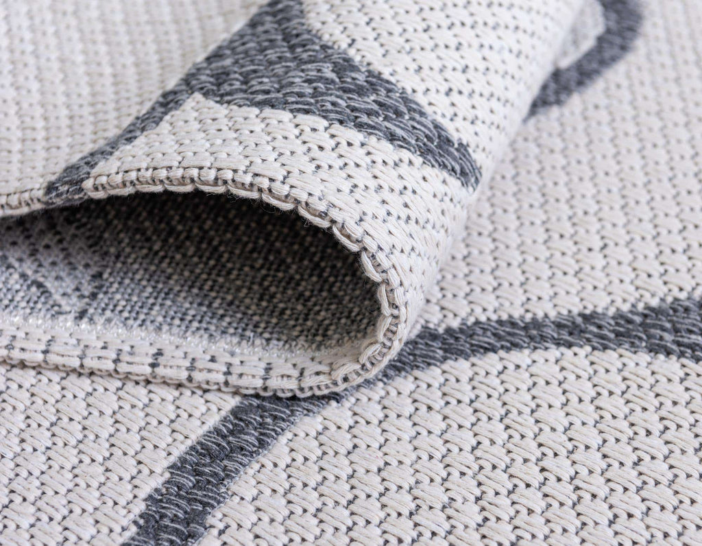 Scroll Decatur Rug - The Nifty Decor
