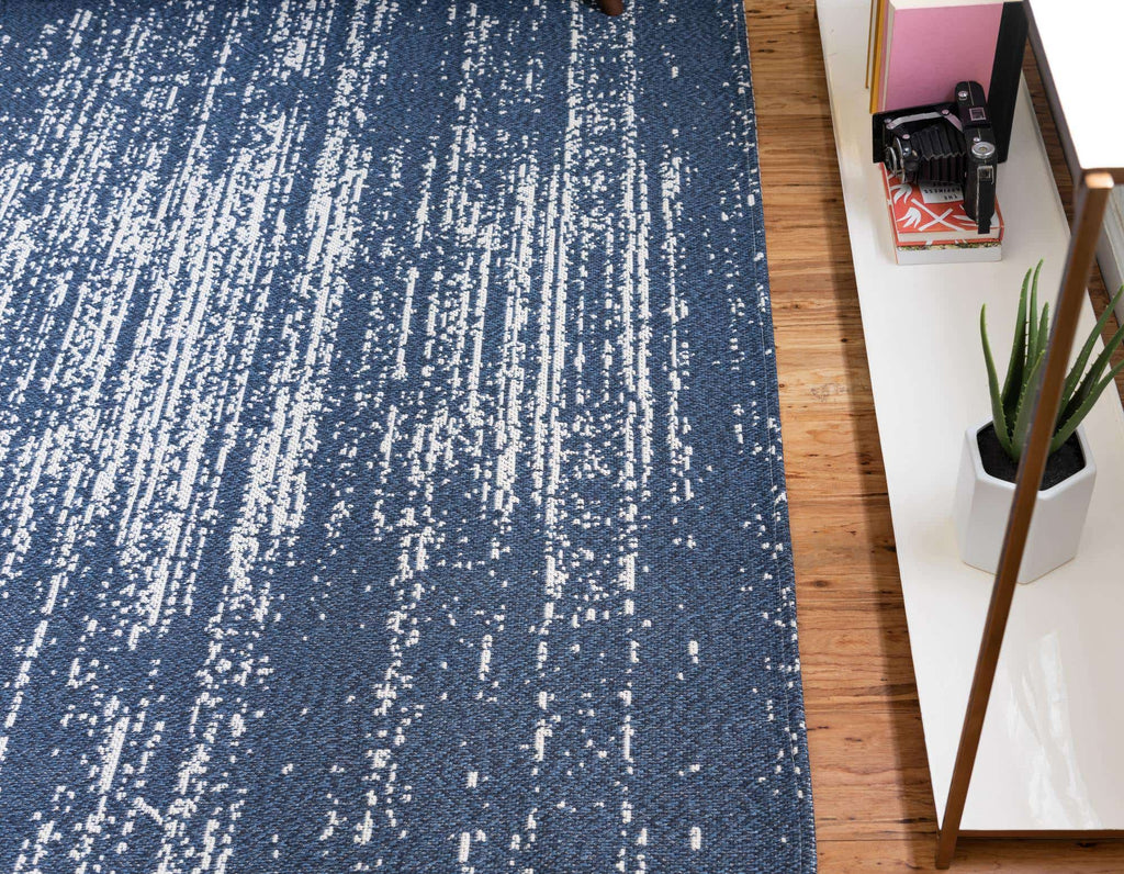 Static Decatur Rug - The Nifty Decor