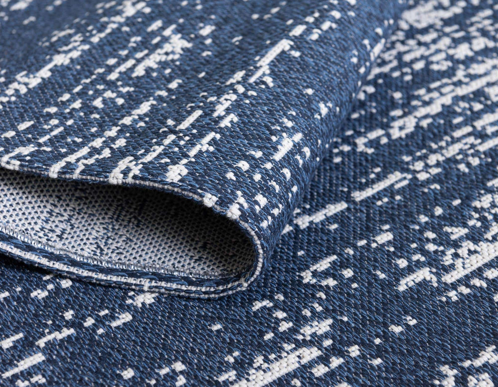 Static Decatur Rug - The Nifty Decor