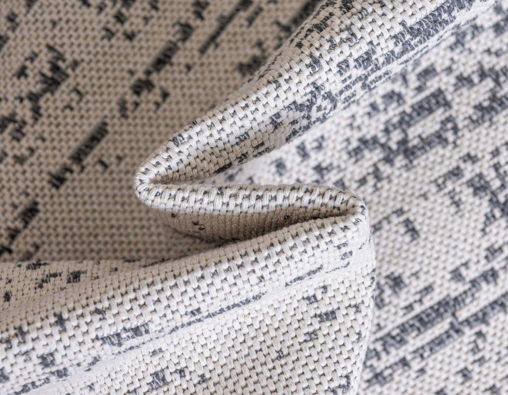 Static Decatur Rug - The Nifty Decor