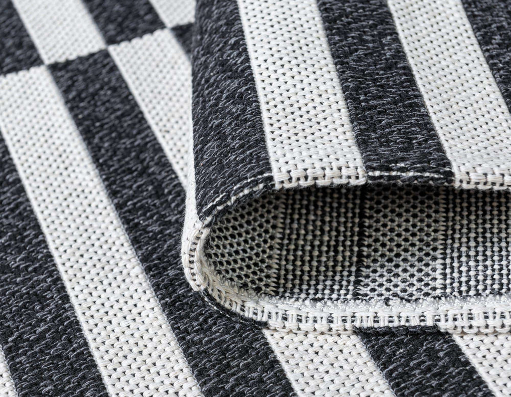 Striped Decatur Rug - The Nifty Decor