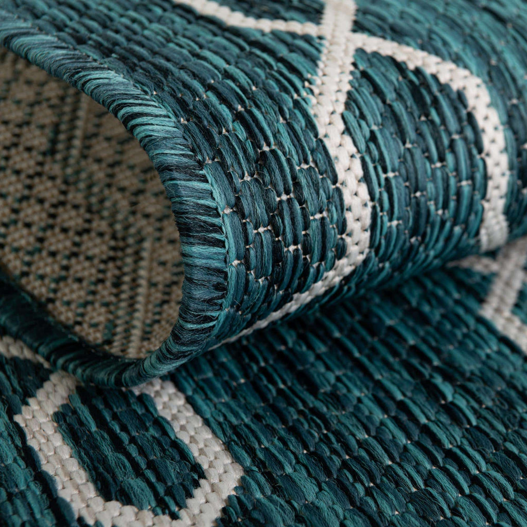 Outdoor Links Trellis Rug - Bombay Mercantile