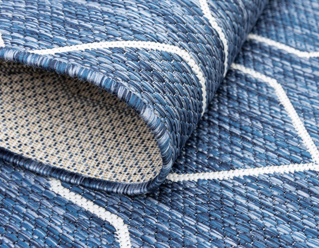 Outdoor Links Trellis Rug - The Nifty Decor