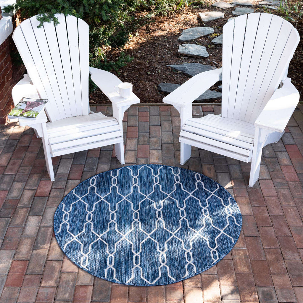 Outdoor Links Trellis Rug - The Nifty Decor